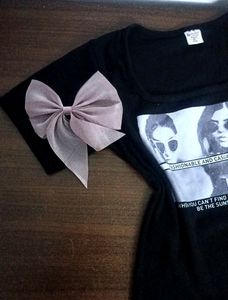 Y2k Graphic Deep Neck Crop Top