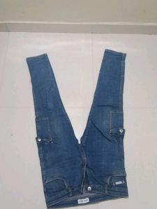 Calvin Klein Cargo Jeans,