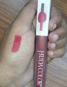 Huda Color Liquid Lipstick