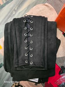 Black Jegging With Lace