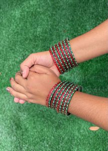 Red &amp; Green  Valaikappu Bangles Set