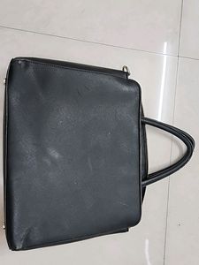 Van Heusen Laptop Bag-Purse