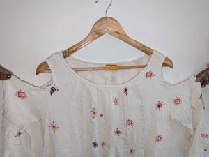 ✴️✴️ PRICE DROP ✴️✴️Women&#39;s Top