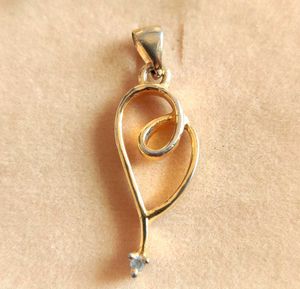 Is*ita Gold Plated Diamond💎Pendant Set