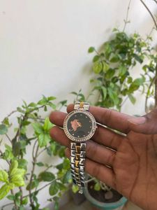 Elegant Women&#39;s Two-Tone Watch