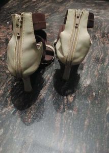 Metro Brown Heels