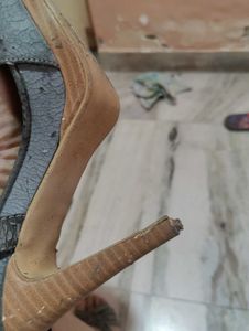 Used  Heels