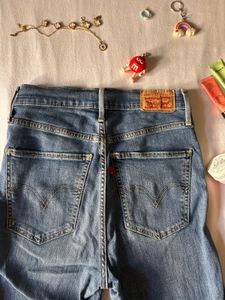 Levi’s Mile High Skinny Fit Jeans