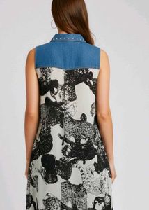 Denim Accent Sleeveless Tunic Top✨