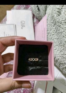 Giva Love Embrace Ring