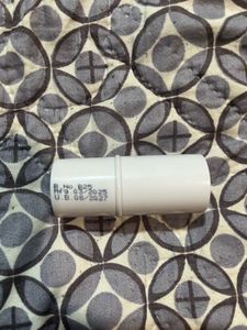 Zudio Foundation Stick – Vanilla 01