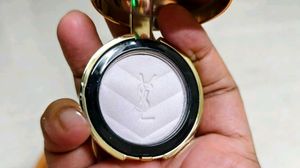 YSL  - 69 Make Me Blush