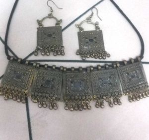 "Elegant Gold-Plated Necklace"