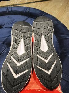 AUTHENTIC PUMA IDP MU BLACK RUNNING SHOES