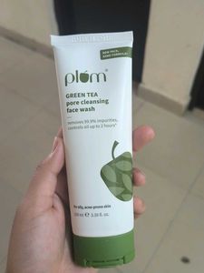 Plum Green Tea Face Wash