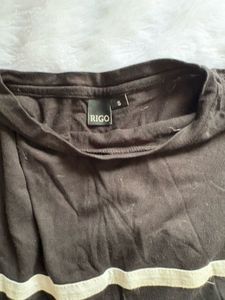 Black Long Sleeve Crop Top