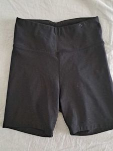 S size sports shorts