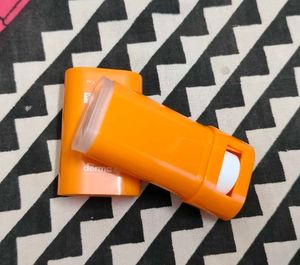 The Derma Co Sunscreen Stick