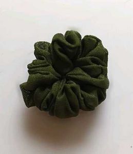 combo of multicolour Scrunchie Set