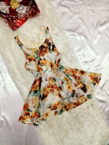 💚🧡Floral Cami Slip🧡💚