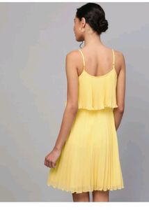 YELLOW DRESS