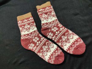 Winter Snowflake Socks