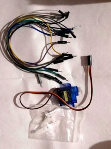 Micro Servo 9g With Jumper Wires
