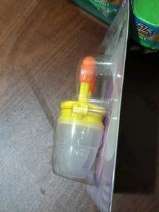 Kids Tether And Fruits Nibbler