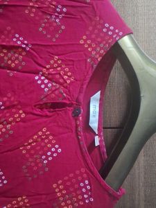 MAX red Kurta For Women