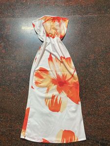 White Hibiscus Design Bodycon Tube Dress