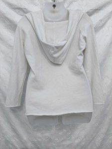 Cozy V-Neck Hoodie Sweater 🤍