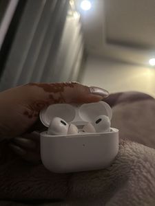 Airpods Pro (2nd Generation)