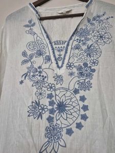 Embroidered Tunic Top