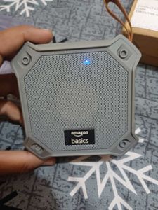 Bluetooth Speaker (Amazon Basics)