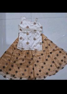 Beautiful Frock, Top And Skirts For Girl♥️