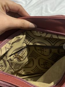 Handbag. Sling Bag