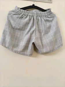 Gray Plaid Skort