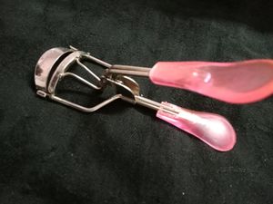 Eye Plucker