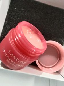 LANEIGE Lip Sleeping Mask (Berry)