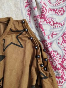 Star Print Long Sleeve Top