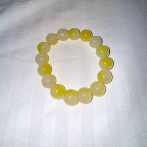 Yellow, White Tie N Die Beaded Bracelet💛🫶🏻