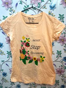 Night wear Top Of Never stop Dreaming
