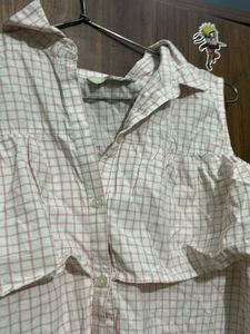 Dnmx Checkered Cold Shoulder Top