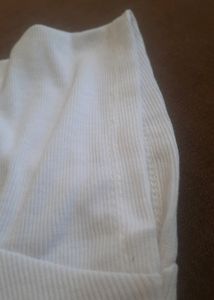 SQUARE NECK CROP TOP