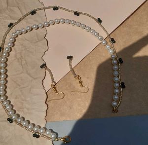 Pearl Necklace And Pairing Earrings Jewelry Set