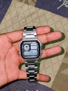 Aesthetic  Digital Watch - Retro Style