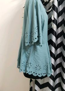 Pluss Blue Top
