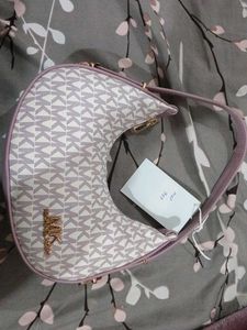 Michael Kors Crossbody Bag