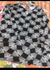 Patterned Black & White Top
