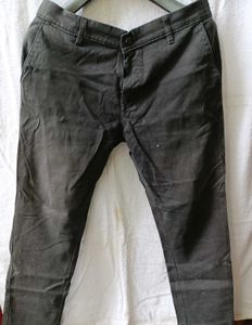 Gently Used Black Cotton Pant for Sale! 👖
